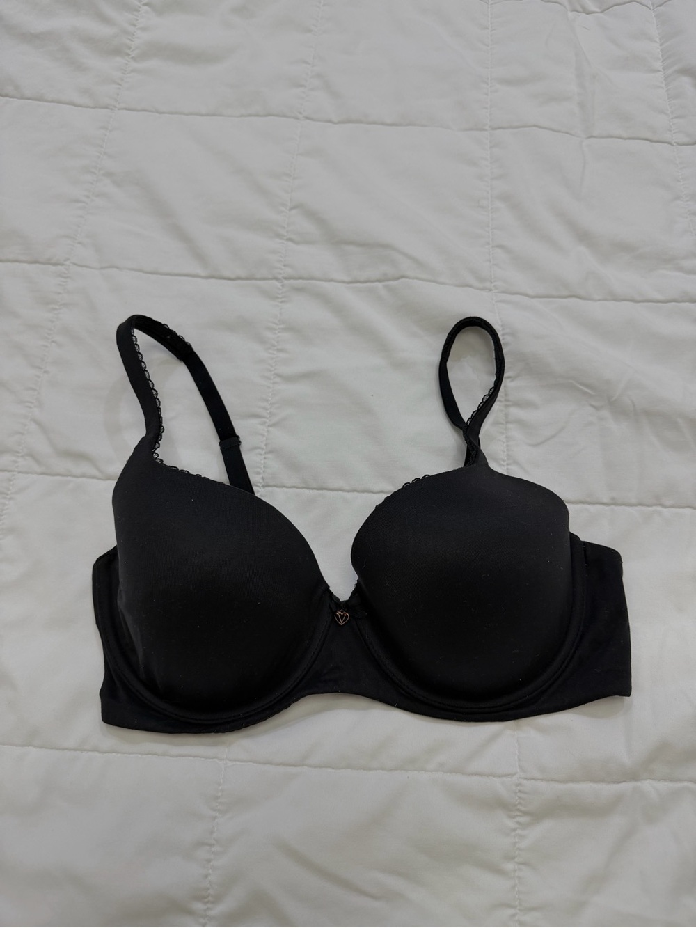 Victoria's Secret Black T-Shirt Bra with Light Padding